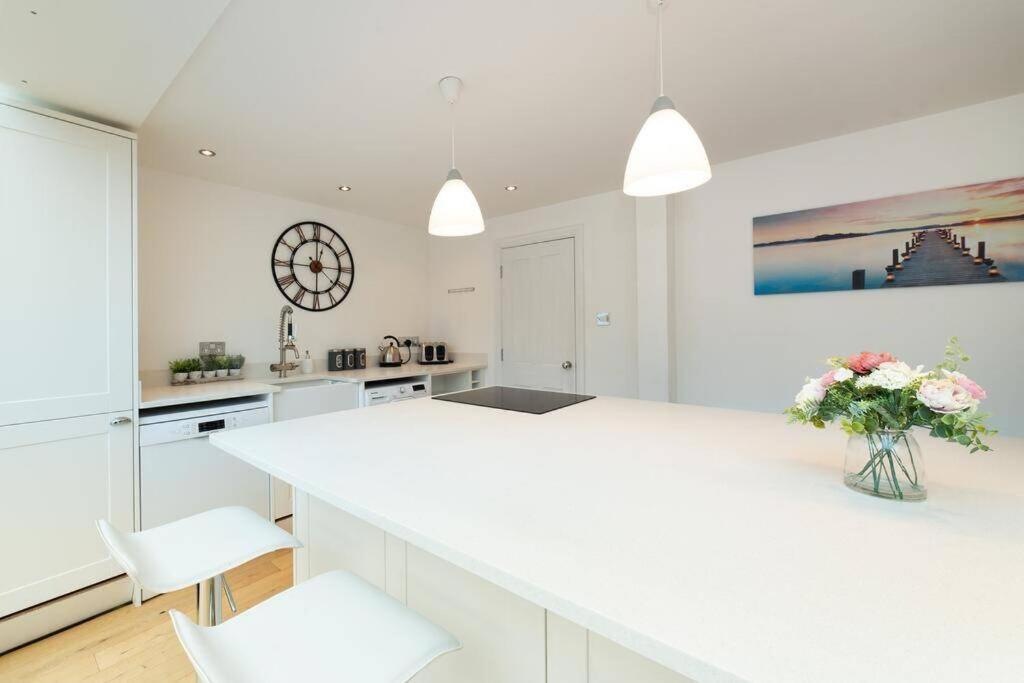 Aderta Stylish House Villa Poole Buitenkant foto