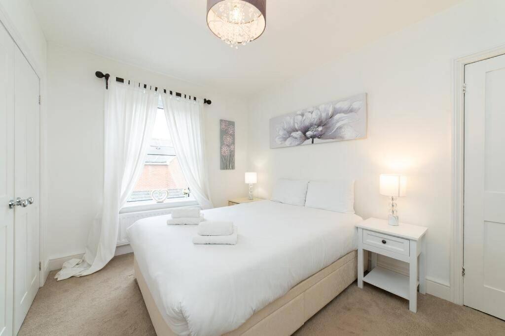 Aderta Stylish House Villa Poole Buitenkant foto